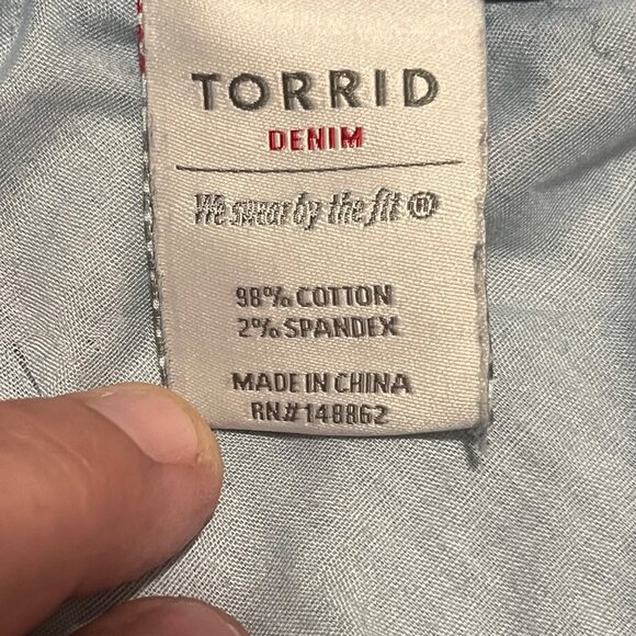 Torrid Womens Skinny Dark Blue Jeans Size 18 Stretch Mid Rise Denim Cotton Blend - Picture 11 of 16